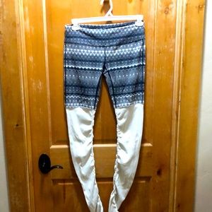 Alo yoga pants